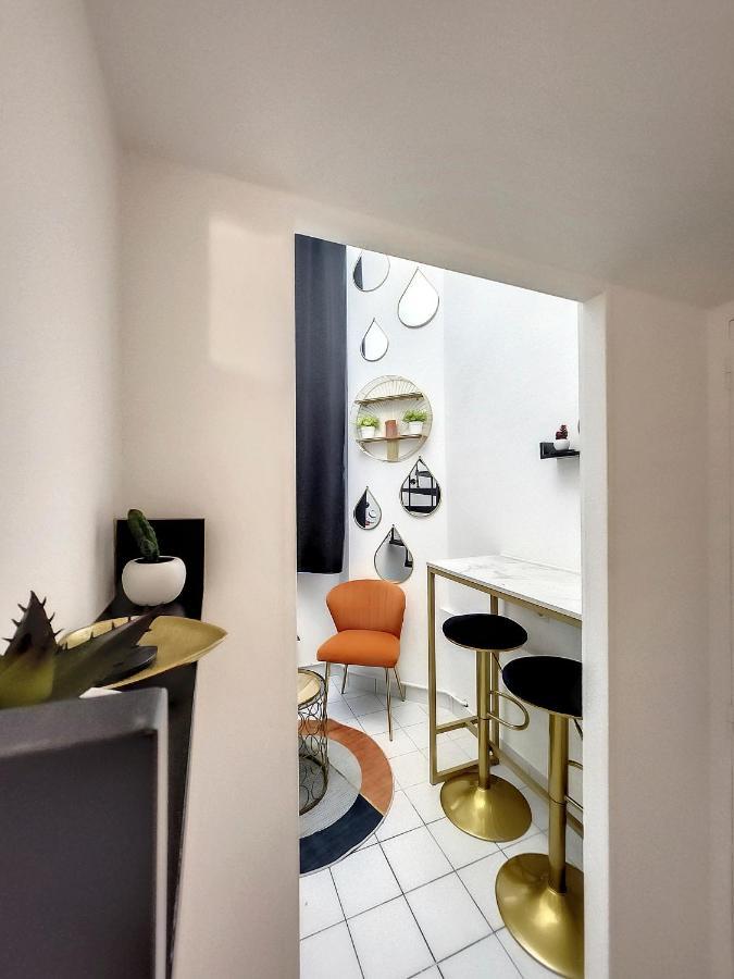 Au Grasl Un Apartment Nantes Ngoại thất bức ảnh